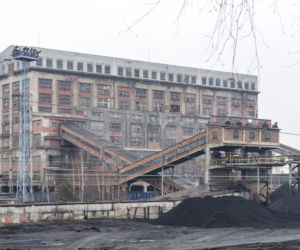 Alarm w kopalni. Czujniki wykryły śmiertelne zagrożenie, 24 górników ewakuowanych