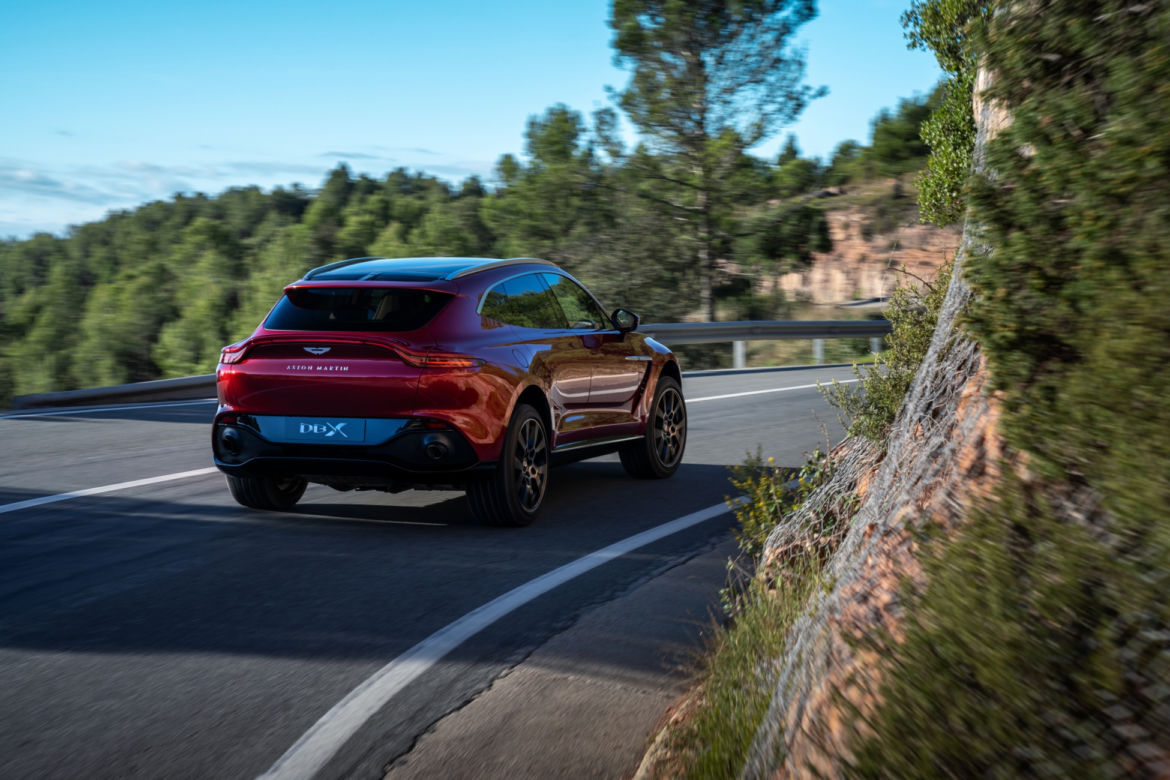 Aston Martin DBX (2020)