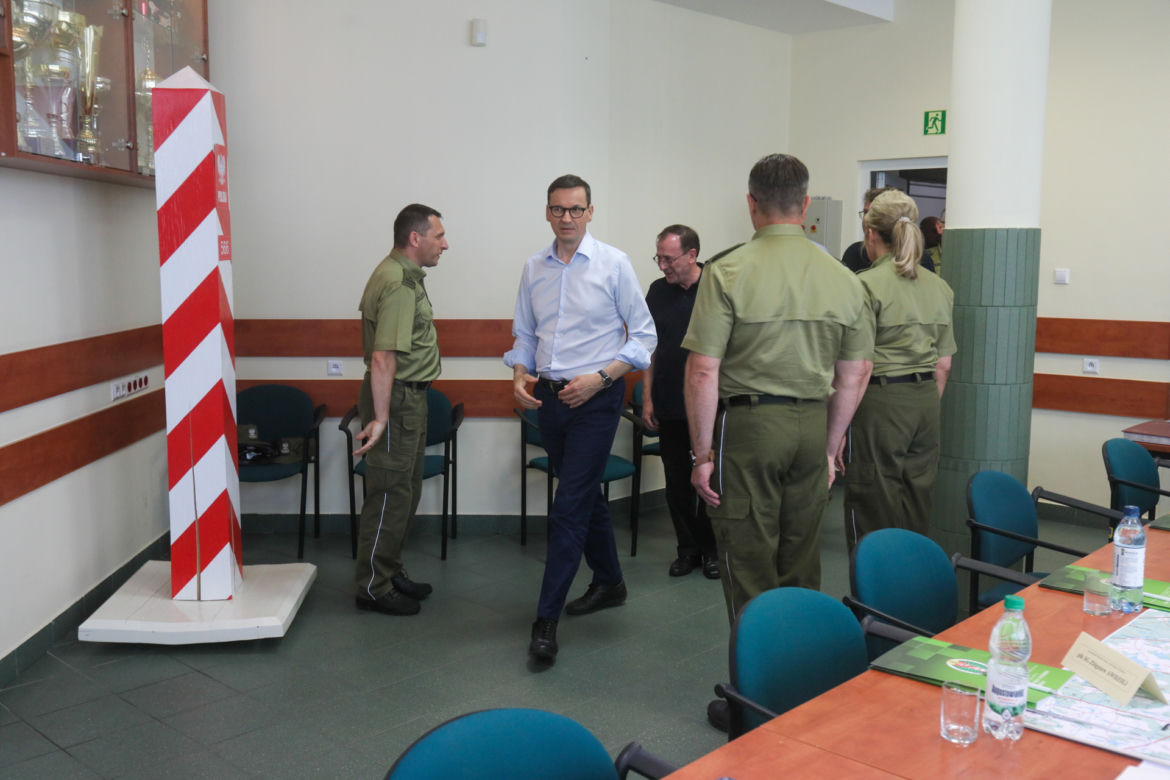 Mateusz Morawiecki "Mur ochroni nas przed inwazją"
