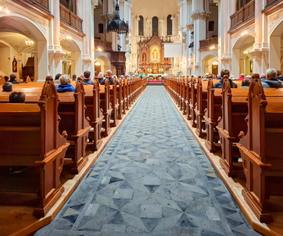 Kościoły w woj. śląskim pustoszeją. To, co dzieje się w tej diecezji, to dramat