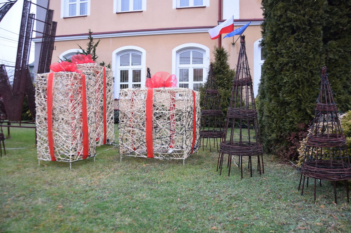  Polska stolica wikliny rozbłysła na Święta Bożego Narodzenia [ZDJĘCIA]