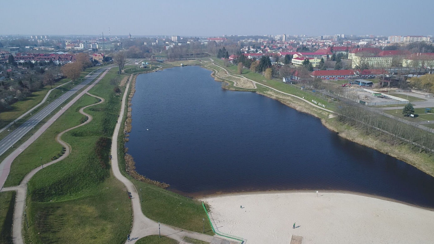 Koronawirus w Koszalinie. Policyjny dron w akcji