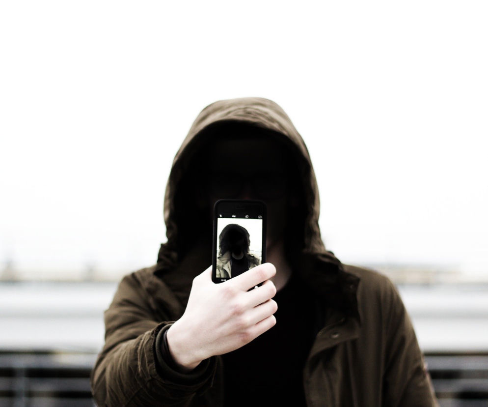 Telefon