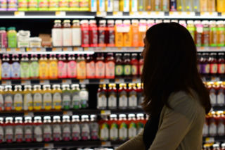 Niedziela handlowa w Warszawie. Czy w niedzielę 28 marca sklepy będą otwarte? Niedziela palmowa jest handlowa? MAMY ZDJĘCIA