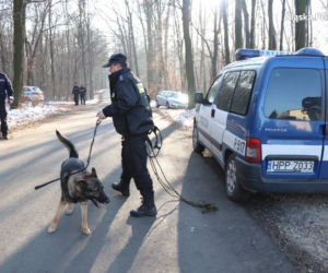 Orzesze: zatrzymany uciekł z komisariatu. Policjanci rzucili się do pościgu 