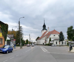 To jedno z najstarszych miast w woj. łódzkim. Było osadą słowiańską, a później siedzibą biskupów