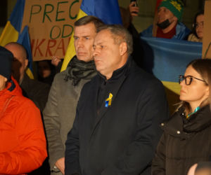 Wojna na Ukrainie. Bydgoszczanie protestowali przeciwko rosyjskiej agresji [ZDJĘCIA]