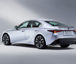 2021 Lexus IS