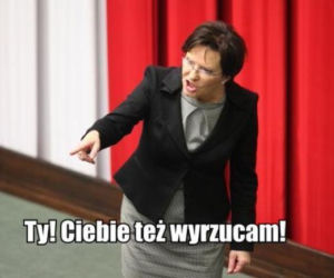 Memy dymisja rządu