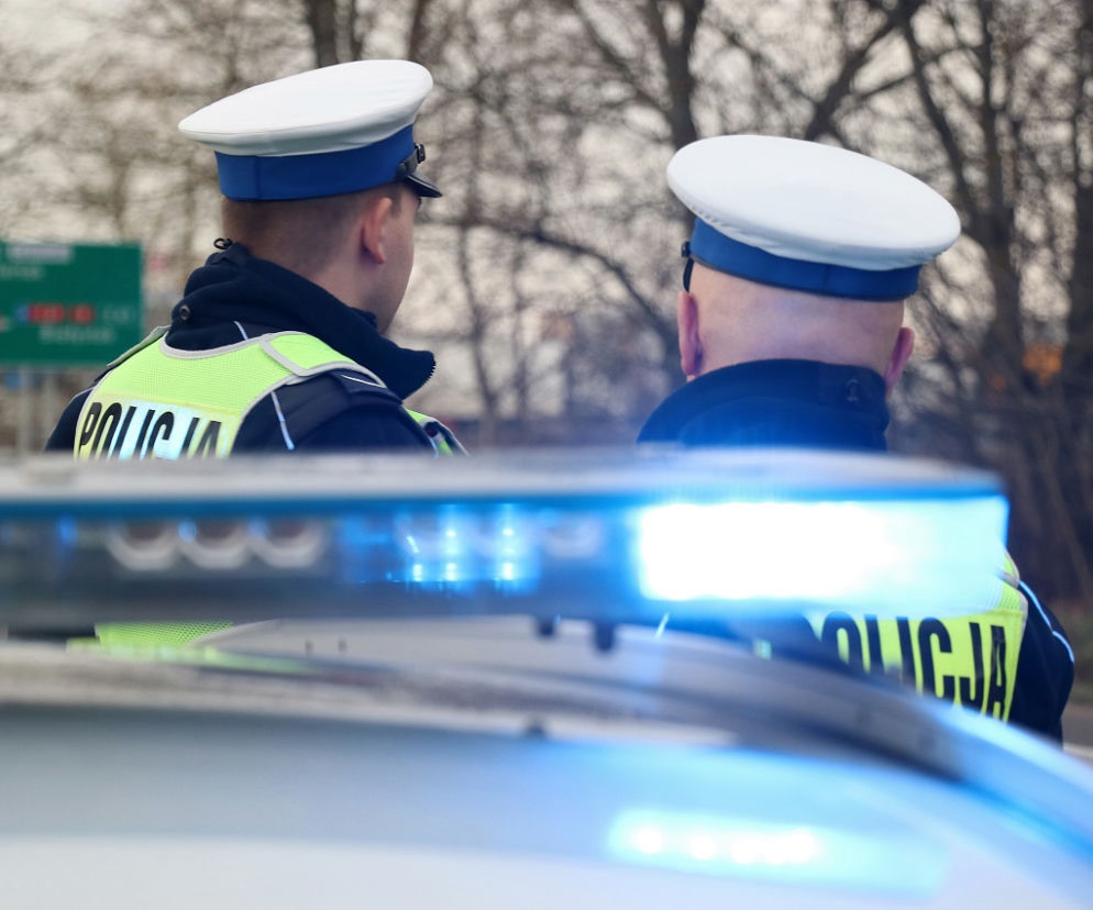 Tragiczny wypadek w Suchowoli. Ciężarówka ścięła słupy. Kierowca zginął 