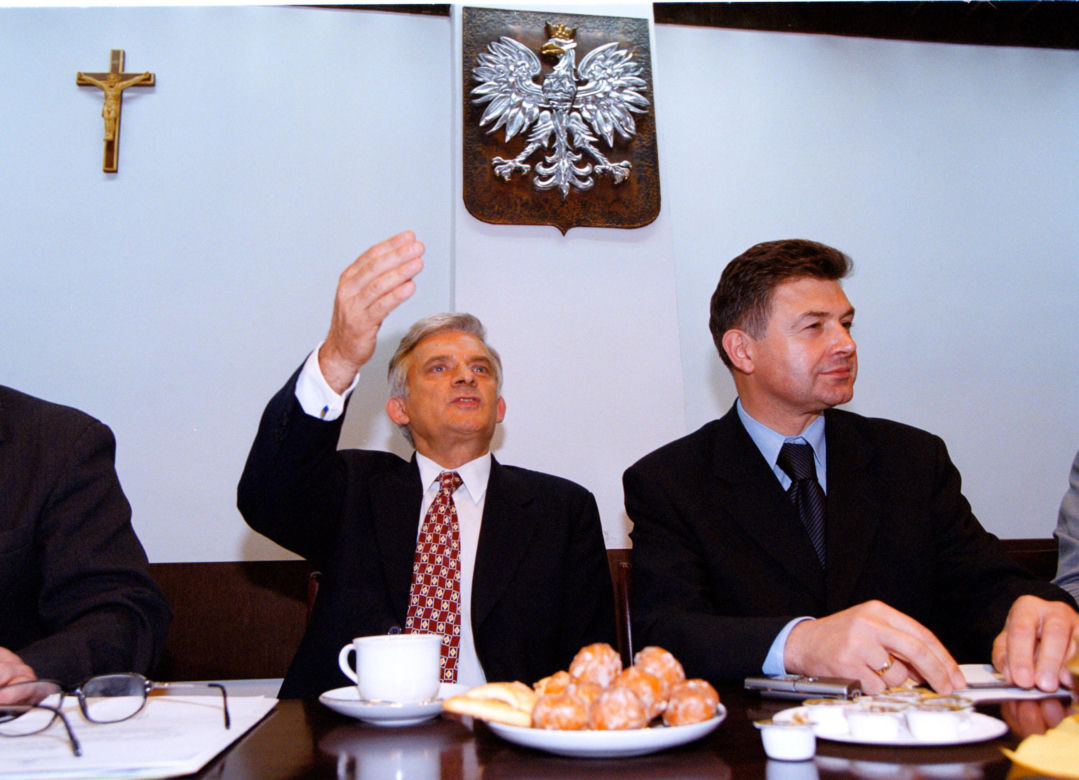 Gwiazdor "Rancza" śpiewał "piękny Maryjan, mądry Maryjan". Co dziś dzieje się z Marianem Krzaklewskim?