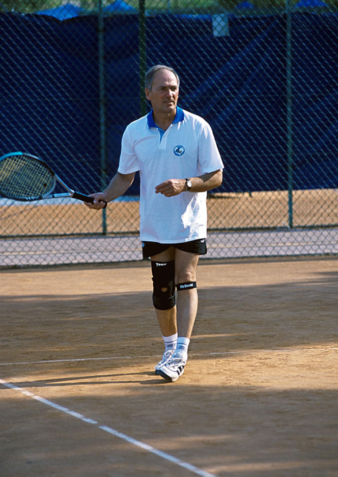 Karol Strasburger ćwiczy