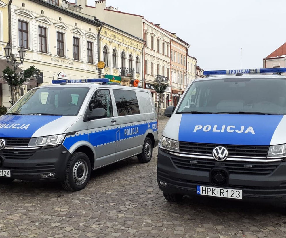 Rzeszowscy mundurowi mają dwa nowe radiowozy!