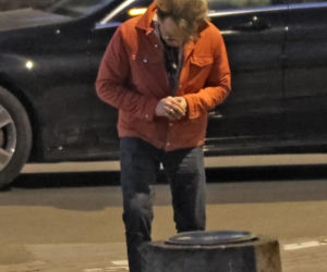 Paweł Wilczak szuka złota w w lombardzie