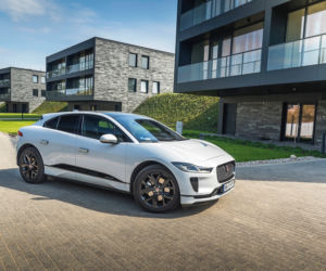 Jaguar I-Pace EV400 AWD SE