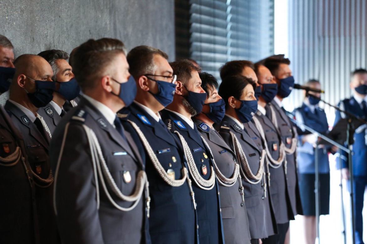 Małopolska ma 30 nowych policjantów. Większość będzie pracować w Krakowie 