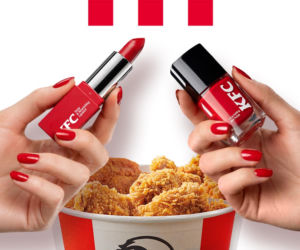Czerwona szminka i czerwony lakier do paznokci od KFC. Sieć zamienia żart na Prima Aprilis w najbardziej pożądany drop sezonu 