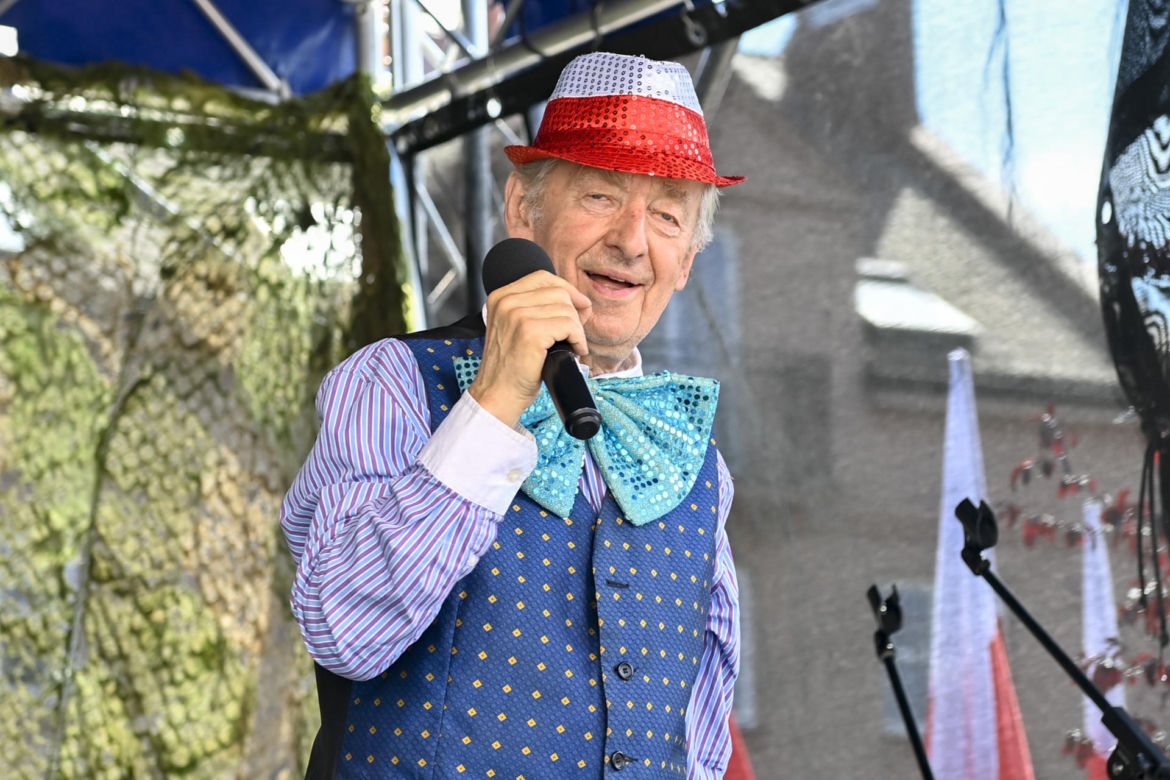Padniecie! Andrzej Rosiewicz powalczy w "Tańcu z Gwiazdami"! On ma 82 lata!
