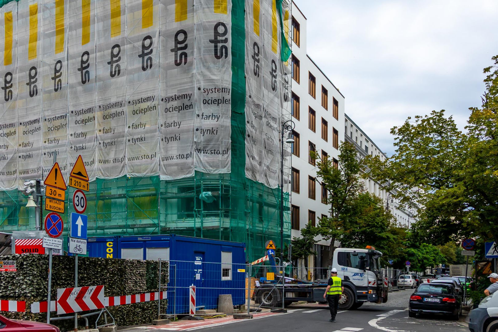 Budowa hotelu Canopy by Hilton Warsaw przy ul. Wilczej 50/52 w Warszawie