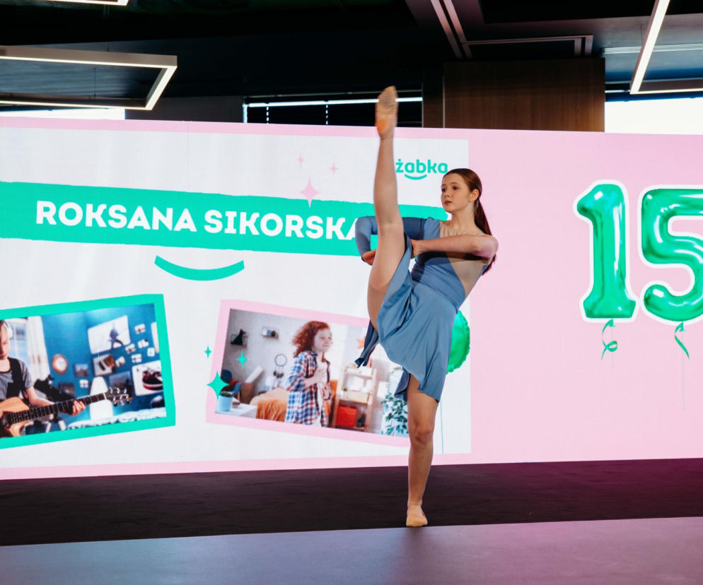 Talent, emocje i odwaga na jednej scenie. Żabka świętuje 15 lat programu stypendialnego