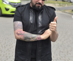 Tak Grzegorz Skawiński wyglądał w czasach O.N.A. Dziś jest jedną z ikon polskiej muzyki