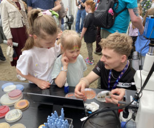 Plenerowy piknik Kortosfery. Nauka przez zabawę - Olsztyn Love Nauka