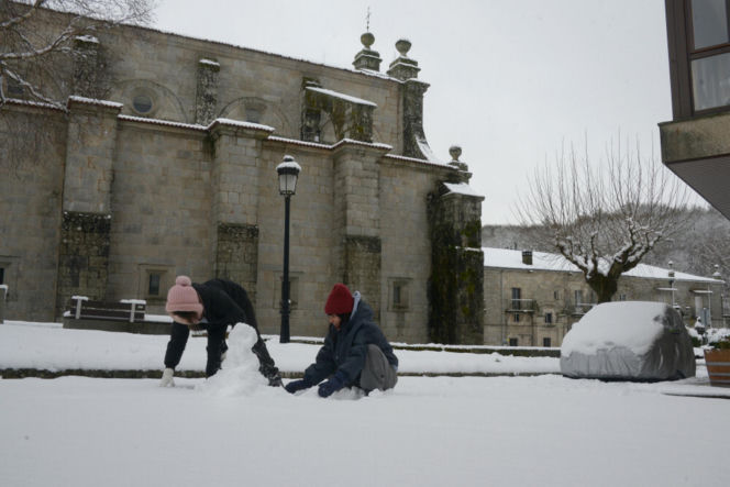 Śnieżyce uderzyły w Hiszpanię! Te zdjęcia mogą szokować