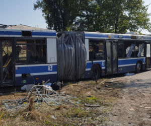 Tak wygląda autobus po wybuchu bomby, którą chciał stworzyć Paweł R.