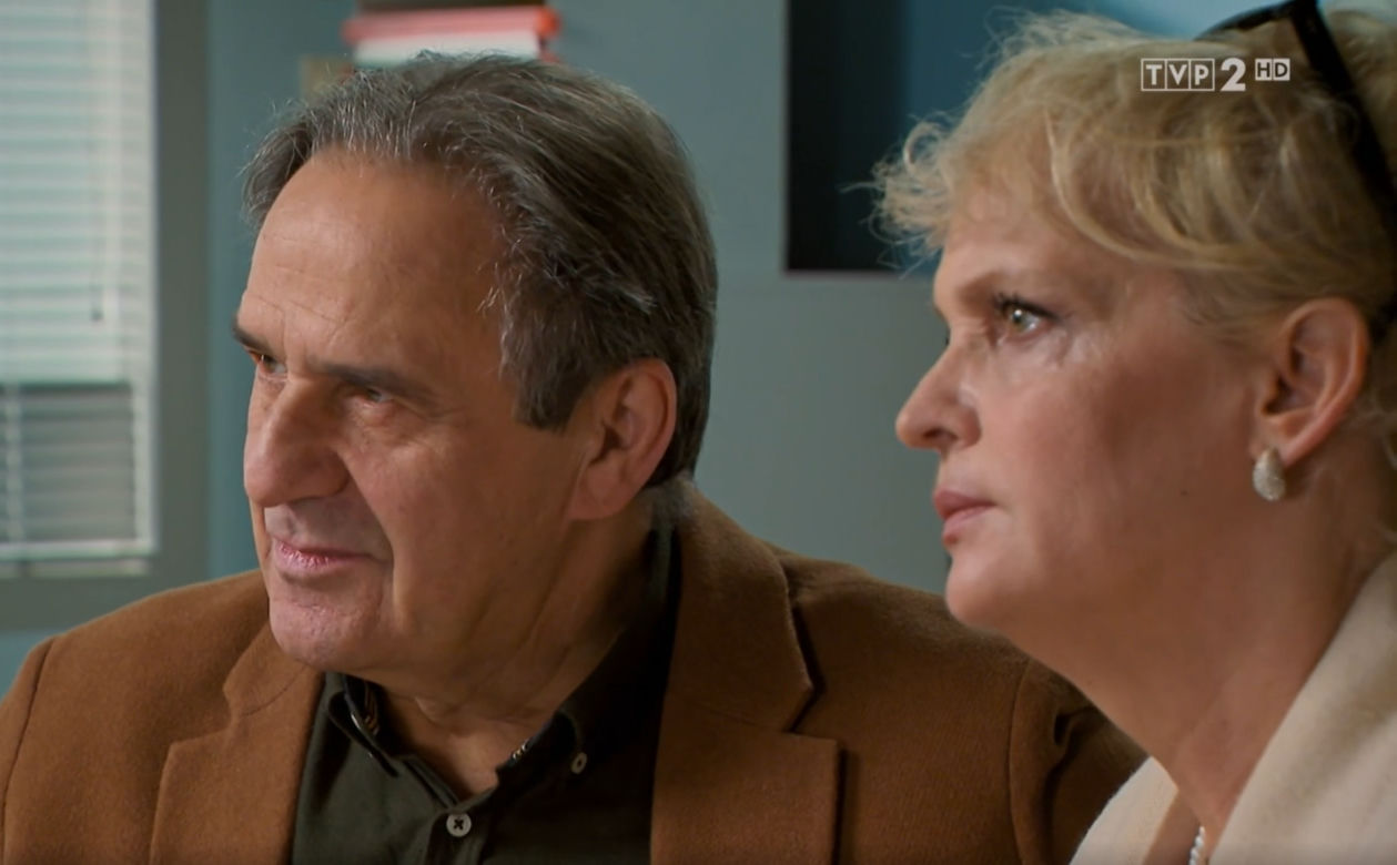 Barwy szczęścia odc. 2620. Małgorzata (Adrianna Biedrzyńska), Jerzy (Bronisław Wrocławski)	