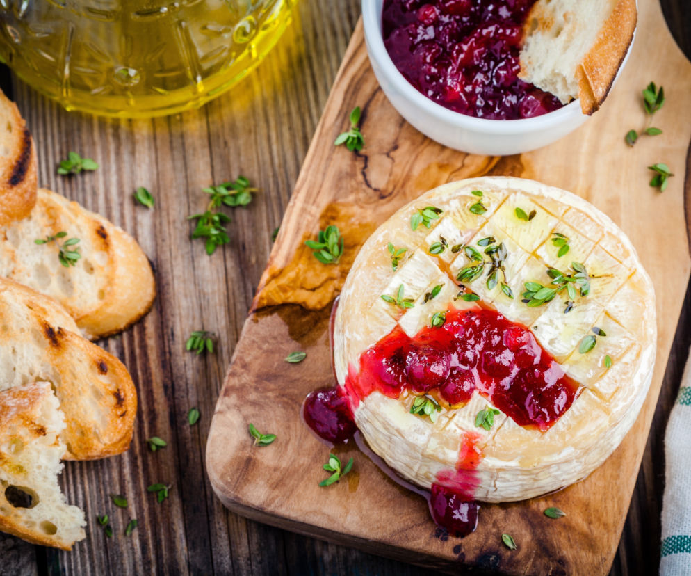 Brie z sosem