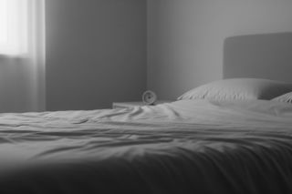 56-latek został ciężko ranny w swoim łóżku! Wystarczyła chwila nieuwagi. Dramat pod Staszowem