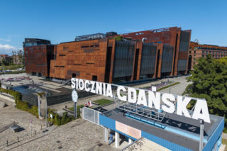 Symbol Stoczni Gdańskiej odzyskał kolory z 1980 roku. Remont zakończony