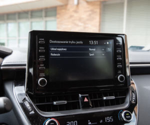 Toyota Corolla TS Kombi GR Sport 2.0 Hybrid 180 KM e-CVT 