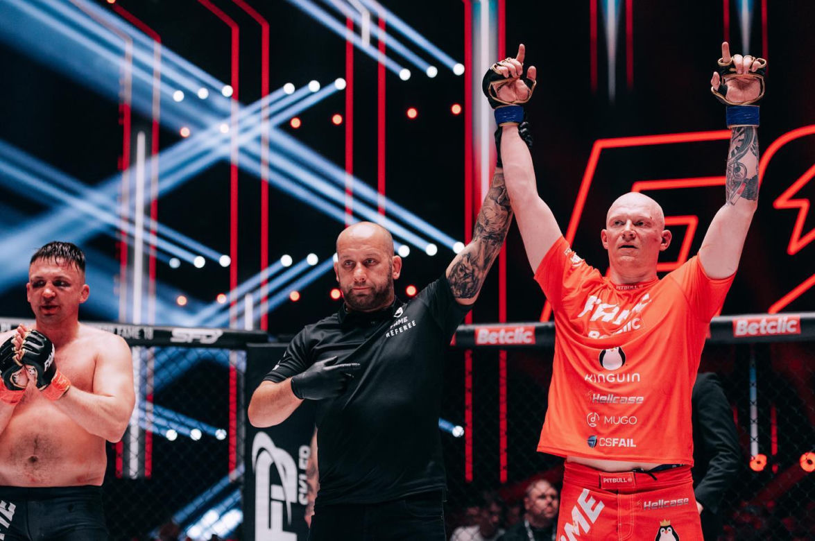 Robert Pasut w trakcie walki na Fame MMA 18!