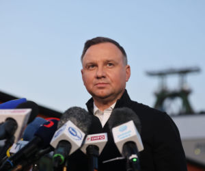 Prezydent Andrzej Duda przed kopalnią Zofiówka [ZDJĘCIA]