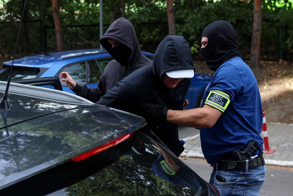 Kulisy afery Zondacrypto. Doprowadzenie Romana Ż.