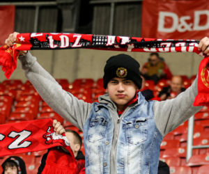 Widzew Łódź - Wisła Kraków; Zdjęcia kibiców i zawodników z meczu 11. kolejki PKO BP Ekstraklasy 2026/27