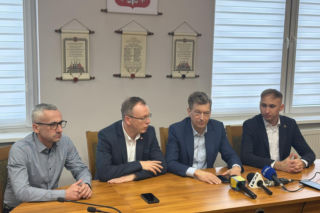Przełom w sprawie ścieżki rowerowej przy DK12. Wójt Święciechowy przedstawił konkretne terminy