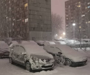 Atak zimy w Białymstoku. Śnieżyca sparaliżowała miasto i region [ZDJĘCIA]