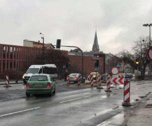 Uwaga, kierowcy! Ogromne korki na Wałach Jagiellońskich w Bydgoszczy [ZDJĘCIA]