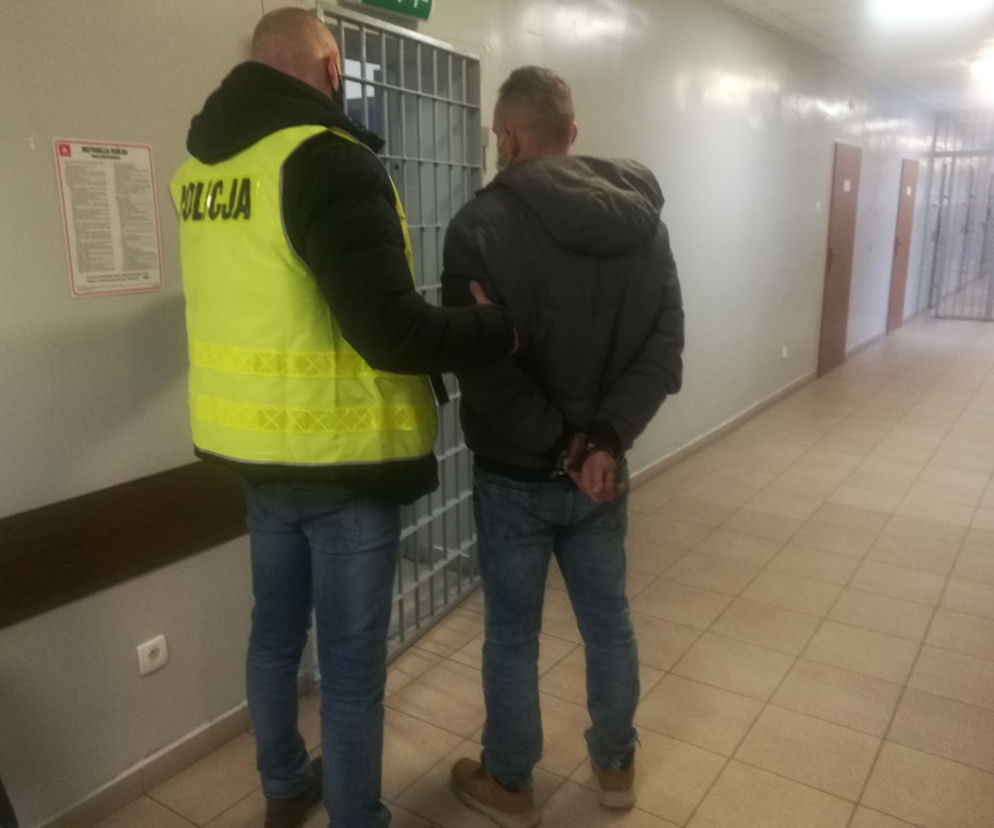 Budwolaniec OKRADŁ mieszkanie, które MIAŁ WYREMONTOWAĆ! Część rzeczy znaleziono w lombardach