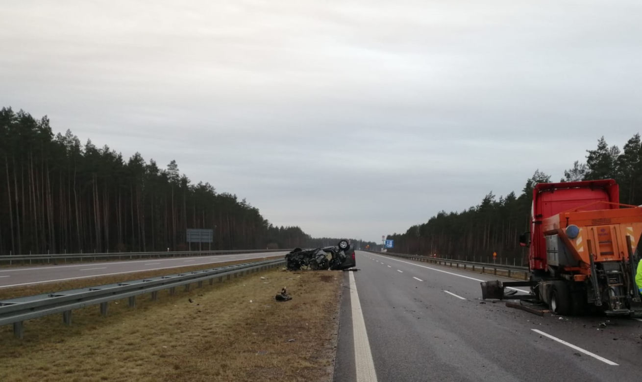 Po wypadku zablokowana S7 w kierunku Ostródy! Jedna osoba ranna [ZDJĘCIA]