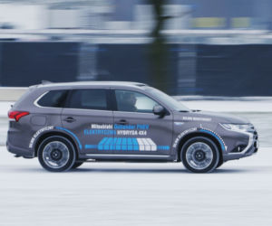 Mitsubishi Outlander PHEV lifting 2016