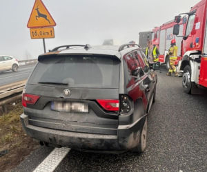 Karambol na autostradzie A4. Zderzyło się 7 samochodów