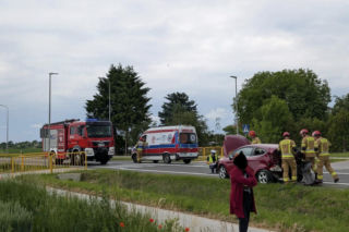 Poważny wypadek w miejscowości Sadowie. Zablokowana DK9, są ranni