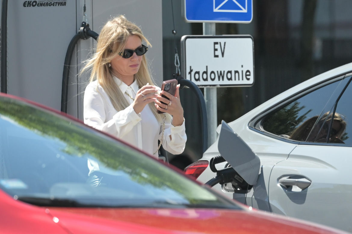 Emilia Komarnicka i Redbad Klynstra wreszcie się rozwodzą. Spotkali się na pierwszej rozprawie