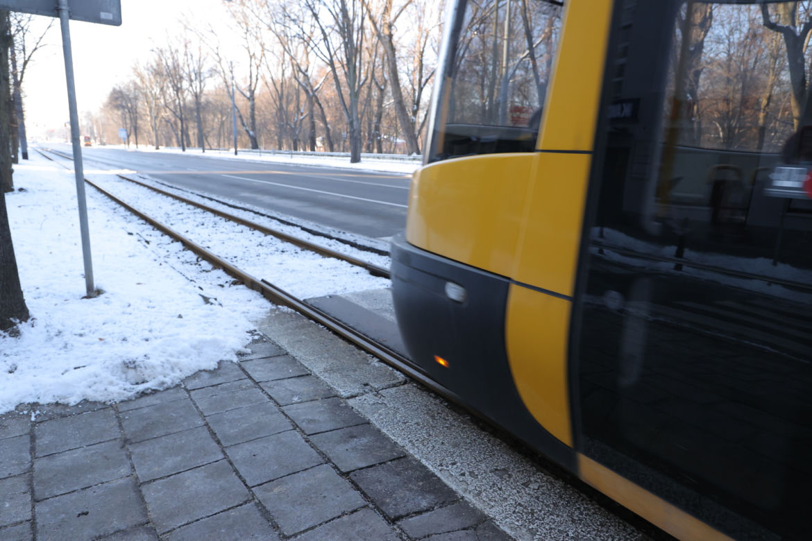 Tramwaje zwolnią na Waszyngtona? Prezes rozkłada ręce