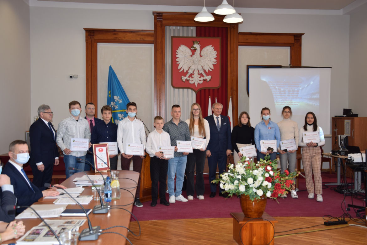Stypendia i statuetki za osiągnięcia sportowe w gminie Iława