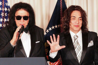 Paul Stanley i Gene Simmons z Kiss trafią do Songwriters Hall of Fame. Słynni muzycy zostali wyróżnieni  