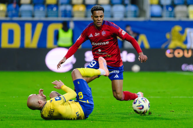 Arka Gdynia - Raków Częstochowa, zdjęcia kibiców i piłkarzy z meczu 17. kolejki PKO BP Ekstraklasy